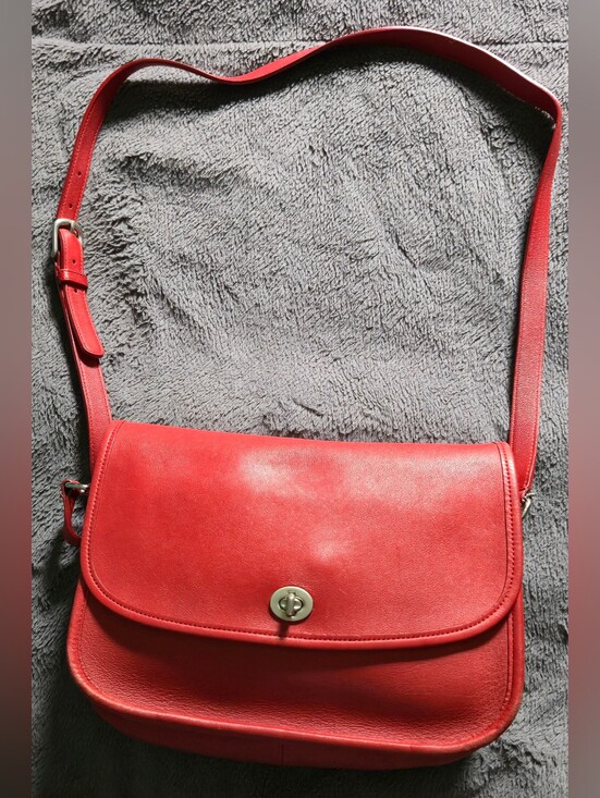 Coach Handbags - Vintage Coach 9790 City Bag Reissue 2005 Chili Red Like New Crossbody Brass